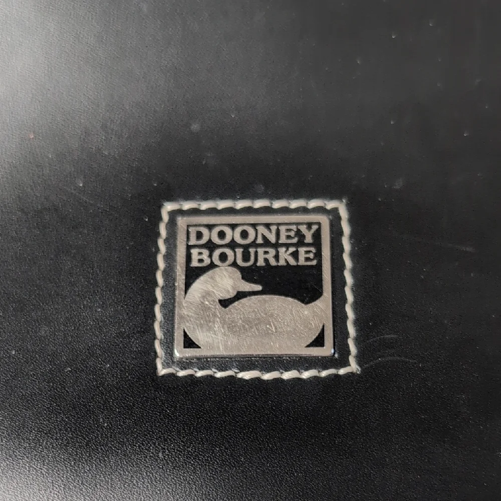 Dooney & Bourke Black Leather Shoulder Bag - Picture 2 of 11